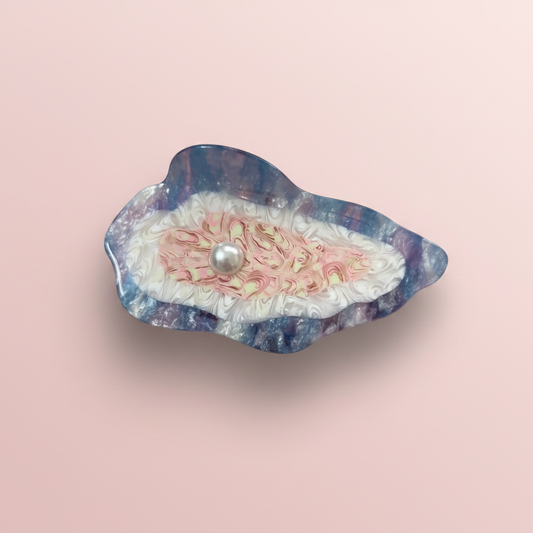 Oyster Shell Hair Clip